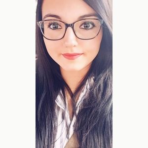 Meet your Posher, Markenna